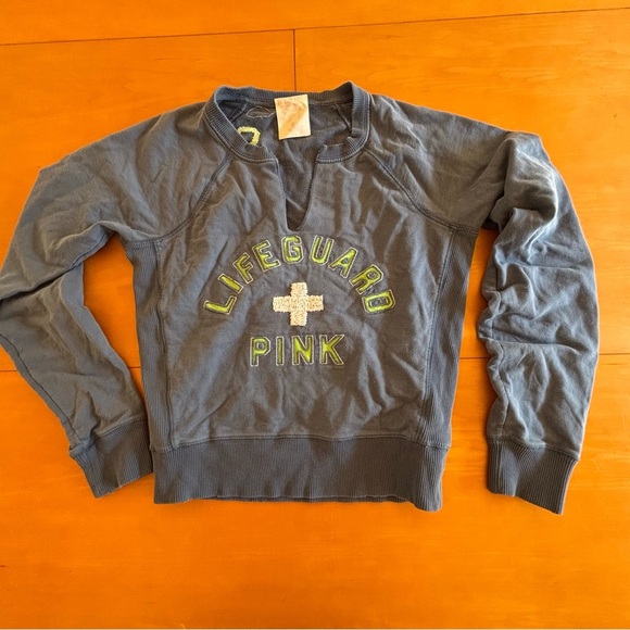 PINK Victoria's Secret Tops - Victoria’s Secret Pink small blue green 86 logo crop blue lifeguard sweatshirt